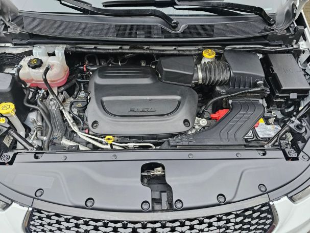 Chrysler Pacifica 219 kW image number 26