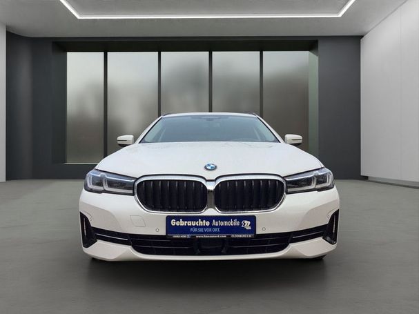 BMW 520d Touring 140 kW image number 2