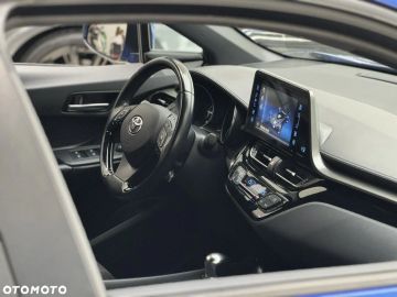 Car image 37