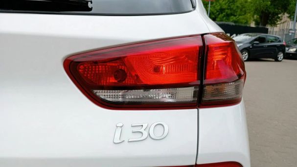 Hyundai i30 118 kW image number 10