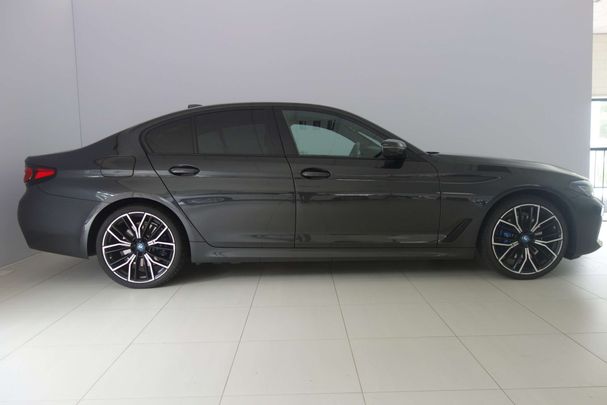 BMW 530 e 215 kW image number 3