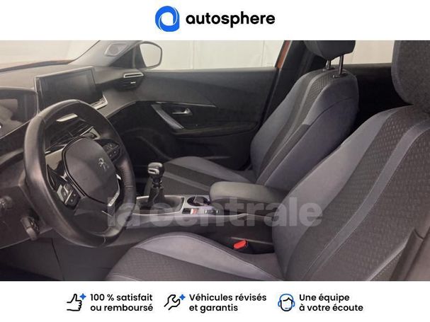 Peugeot 2008 PureTech 130 Allure 96 kW image number 16