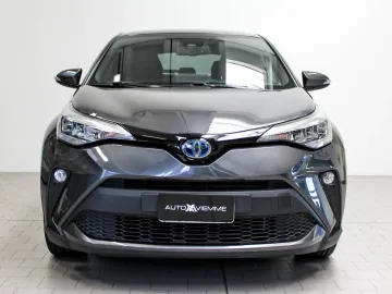 Car image 3