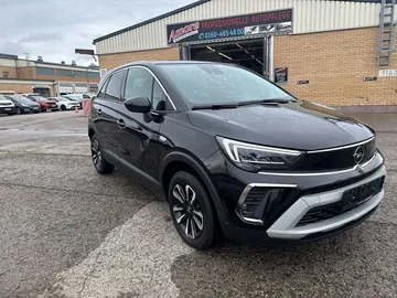 Car image 25