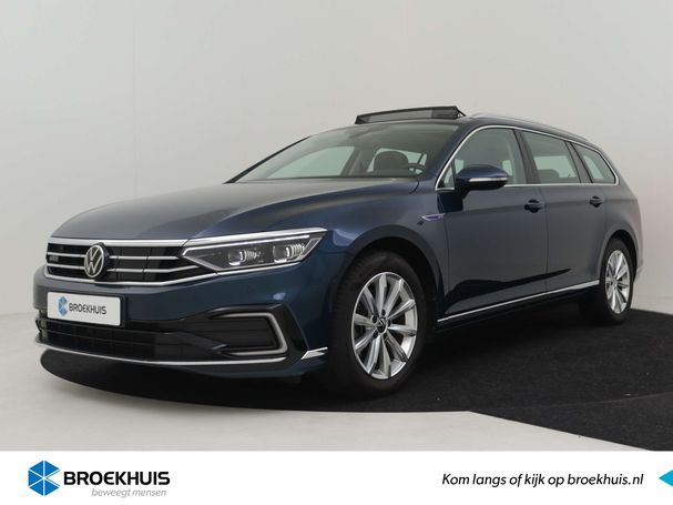 Volkswagen Passat GTE 1.4 TSI PHEV DSG 160 kW image number 1