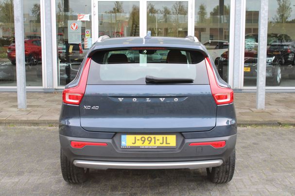 Volvo XC40 1.5 T2 95 kW image number 35