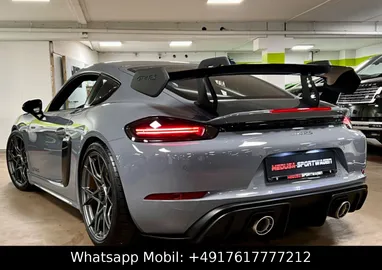 Car image 5