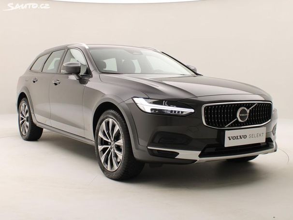 Volvo V90 Cross Country AWD B4 145 kW image number 14