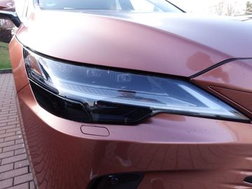 Car image 36