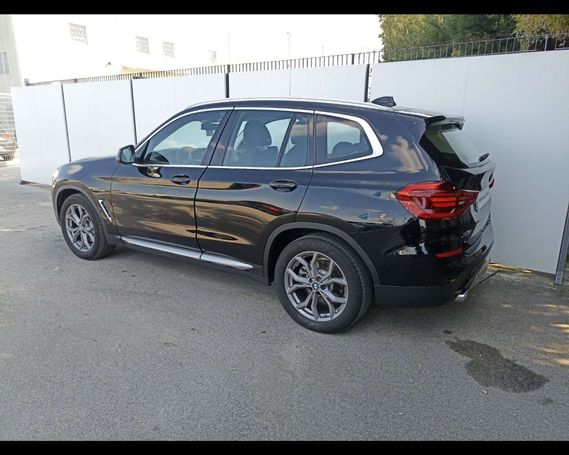 BMW X3 xDrive 210 kW image number 15