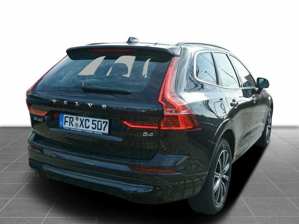 Volvo XC60 B4 Core 145 kW image number 2