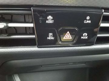 Car image 31