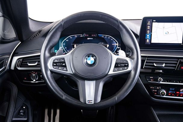 BMW 530 Touring 215 kW image number 28