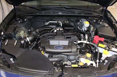 Car image 30