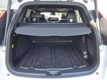 Car image 48