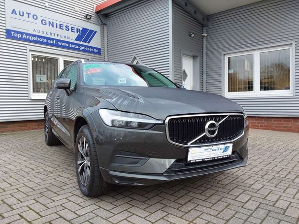 Volvo XC60 B4 Momentum 145 kW image number 2