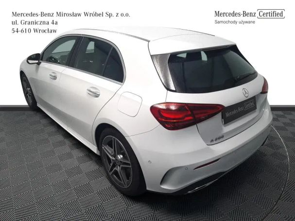 Mercedes-Benz A 200 7G-DCT Line 120 kW image number 4