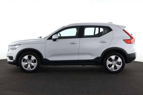 Volvo XC40 Geartronic Momentum Pro D3 111 kW image number 5