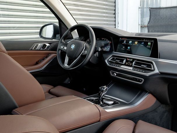 BMW X5 45e xDrive 290 kW image number 10