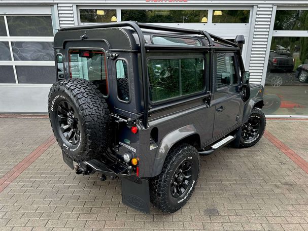 Land Rover Defender 2.2 90 kW image number 6