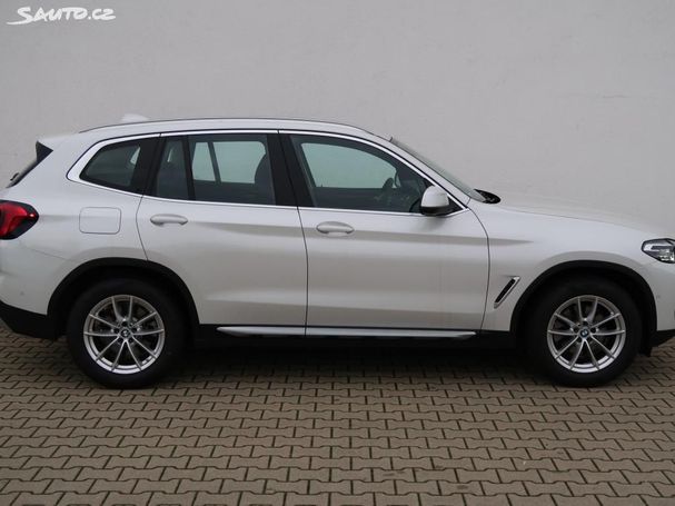 BMW X3 xDrive20i 135 kW image number 2