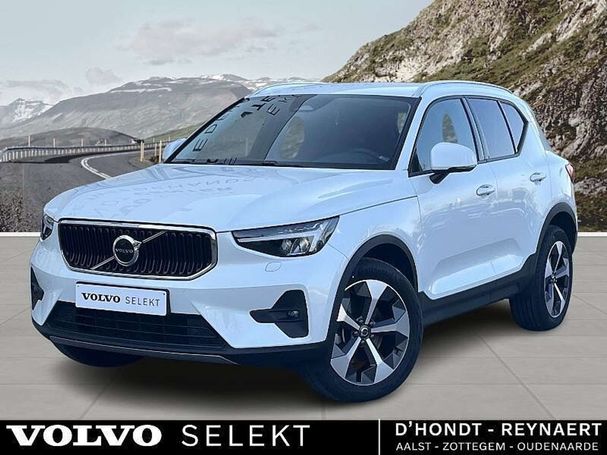 Volvo XC40 B3 Core 120 kW image number 1