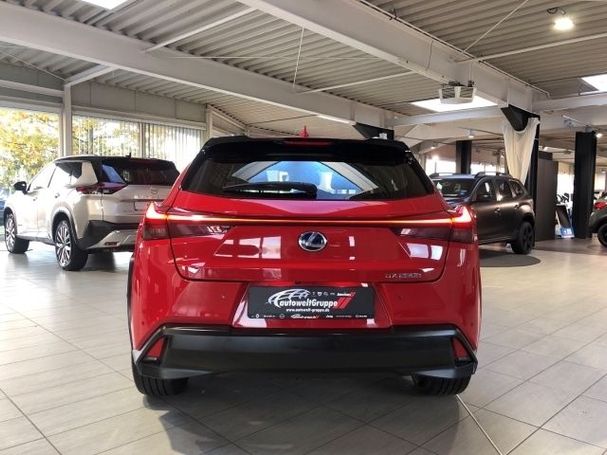 Lexus UX 250h 135 kW image number 4