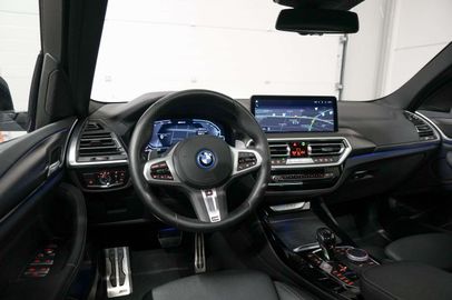 Car image 41