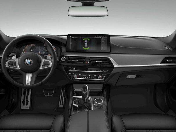 BMW 520d Touring xDrive 140 kW image number 6