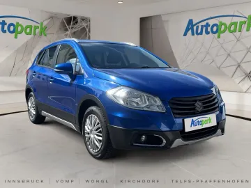 Car image 3