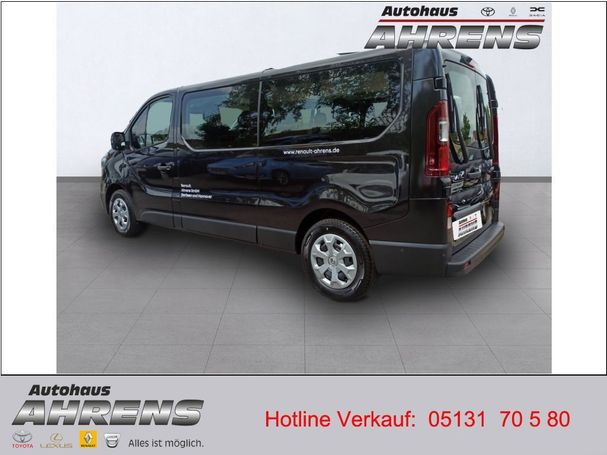 Renault Trafic Grand Blue dCi 150 110 kW image number 2