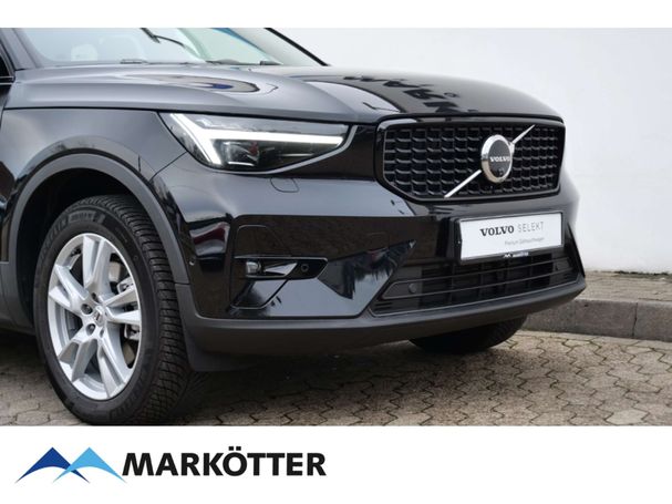 Volvo XC40 B4 Ultra Dark 145 kW image number 5