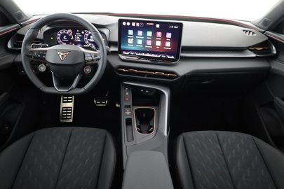Car image 30
