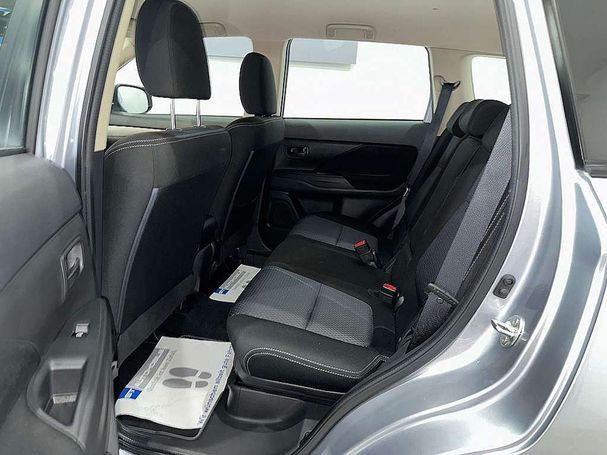 Mitsubishi Outlander 2.0 110 kW image number 21