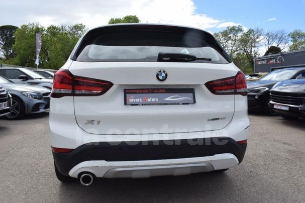 BMW X1 sDrive18i xLine 100 kW image number 3