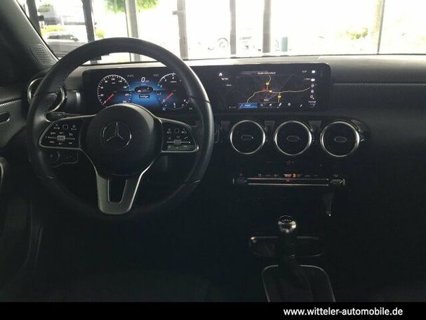 Mercedes-Benz A 180 100 kW image number 8