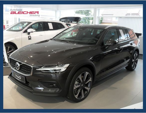 Volvo V60 Cross Country AWD B5 184 kW image number 1