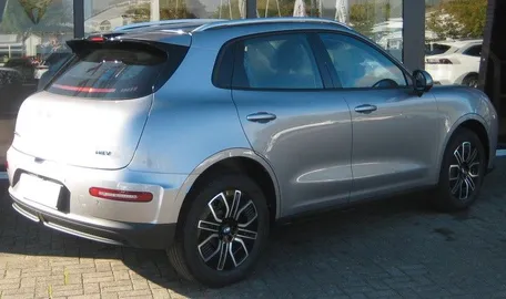 Car image 2