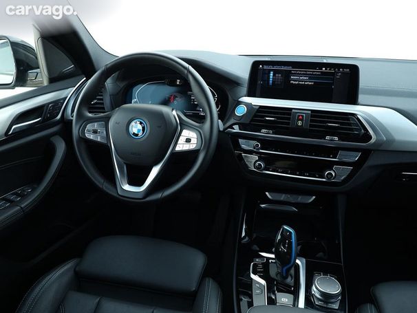 BMW iX3 210 kW image number 8