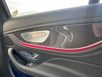 Car image 36