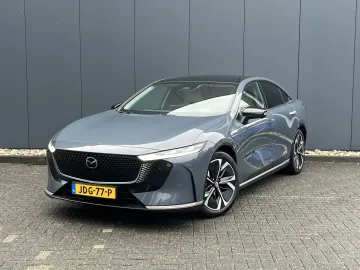 Car image 42