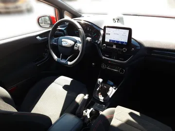 Car image 29