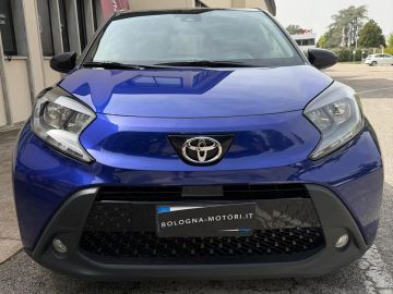 Car image 3