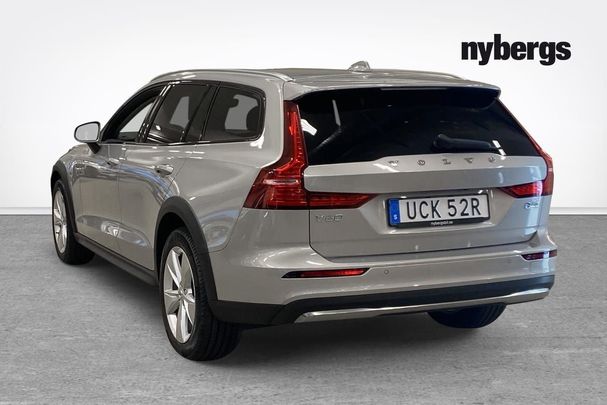 Volvo V60 Cross Country AWD B4 147 kW image number 5