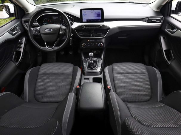 Ford Focus 1.0 74 kW image number 4