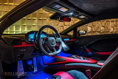 Car image 30