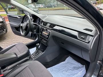 Car image 26