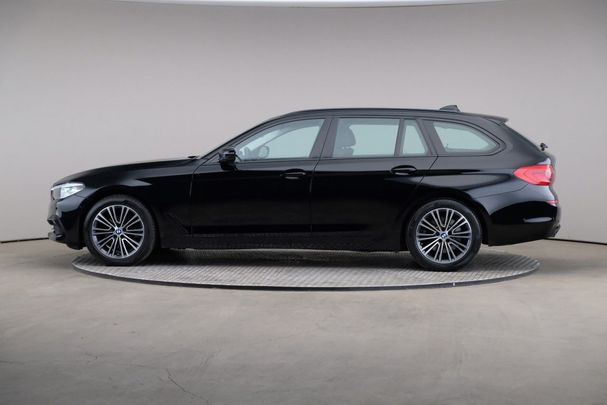 BMW 520d Touring xDrive Sport Line 140 kW image number 4