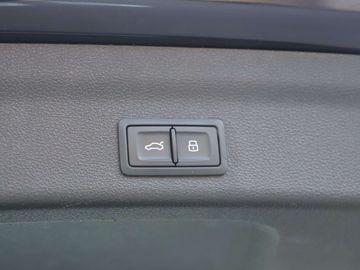 Car image 45