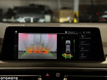 Car image 35